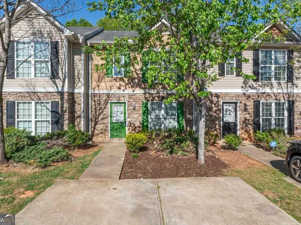 11443 S Grove Dr, Hampton, GA 30228