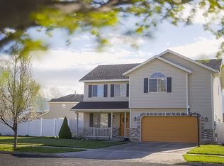 1366 W Henrys Point Dr, Logan, UT 84321