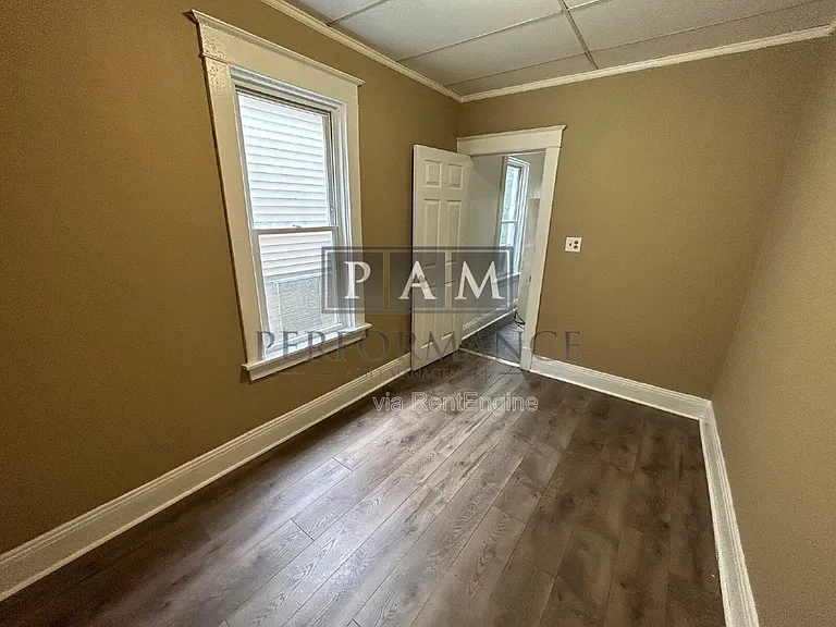 2443 S 9th St #1 — Photo 8