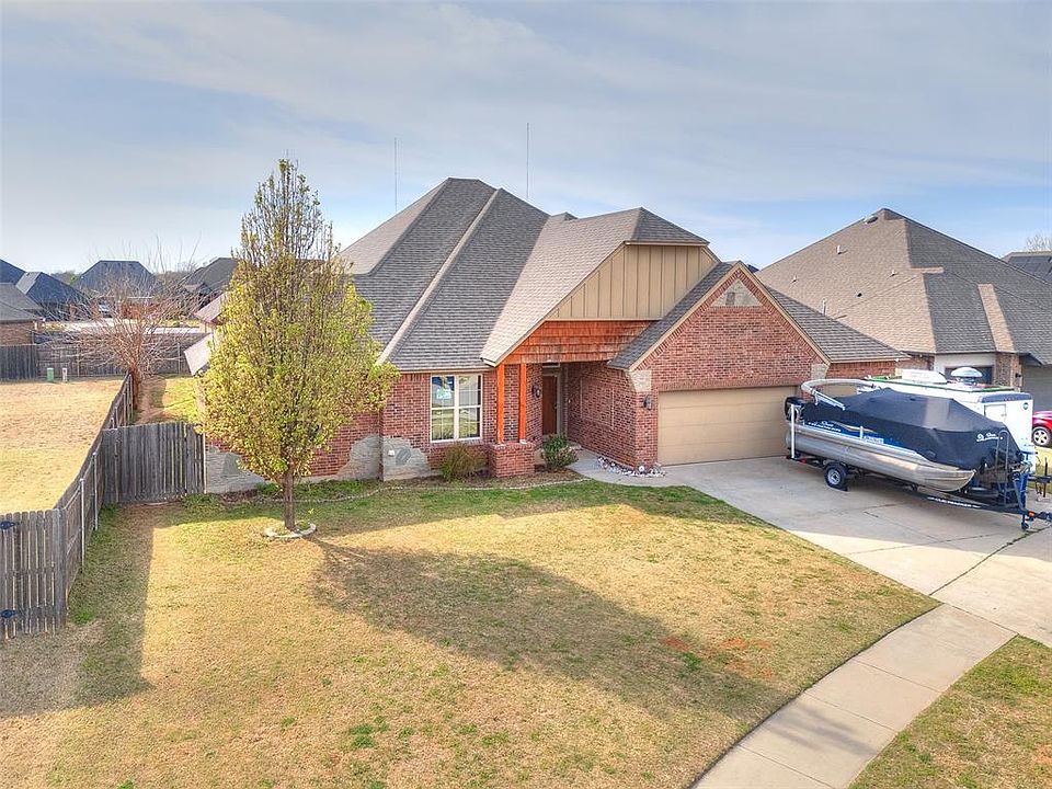 1st image of 5329 Starling Way