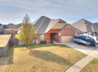 5329 Starling Way, Oklahoma City, OK 73179