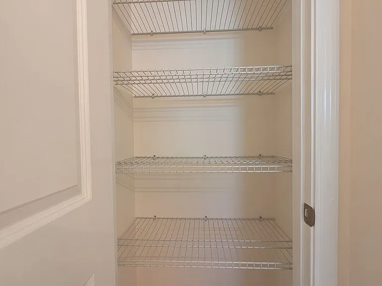 504 Cedar Lakes Dr — Photo 26