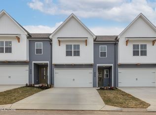 1737 Lateglow Way, Knoxville, TN 37931
