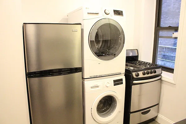 Rented by Bohemia Realty Group | media 25