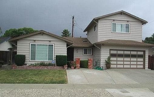1st image of 1683 Cassiar Dr