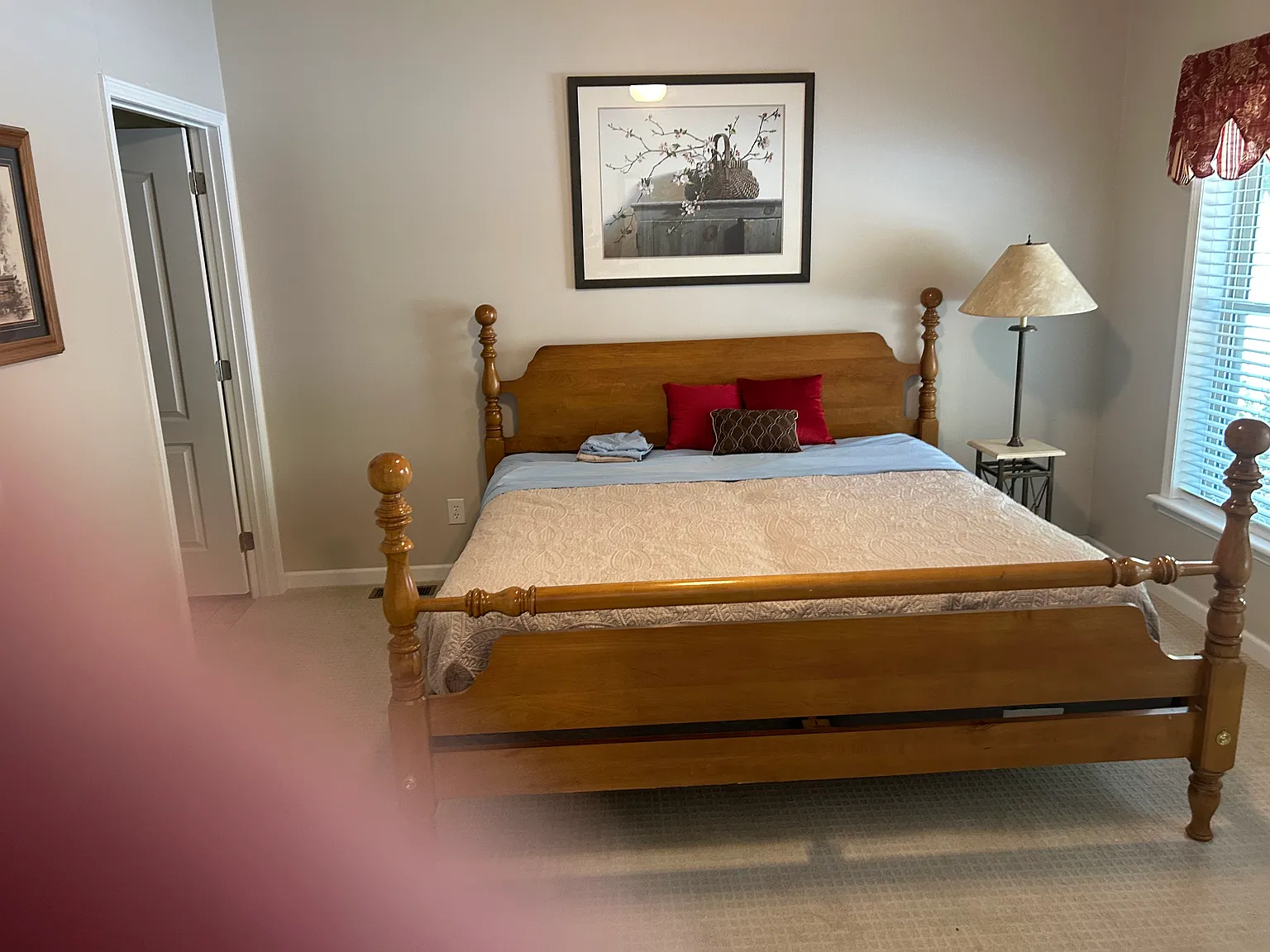 3 bed, 1900 sqft, $1,700 — Photo 3