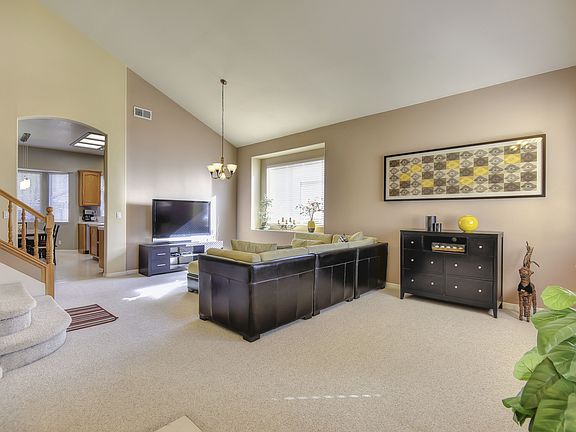 3rd image of 1417 Musgrave Dr