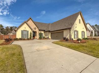 517 Camden Ct, Brandon, MS 39047