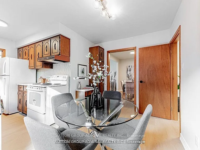 19 Tobruk Cres #MAIN — Photo 9