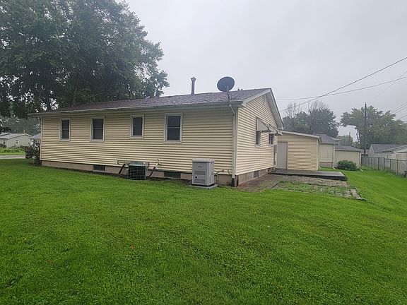 3rd image of 435 33rd Ave