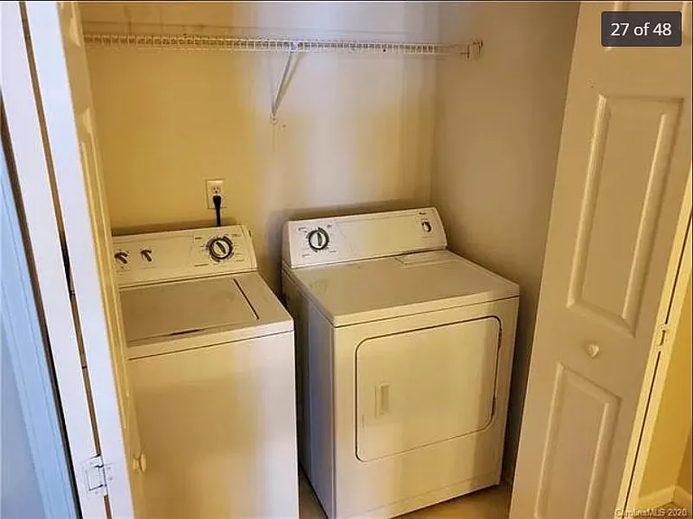 9906 Birch Knoll Ct — Photo 23