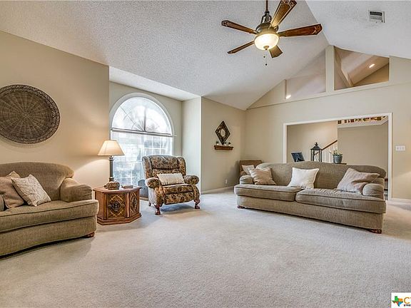 5th image of 1422 Cypress Bend Cv