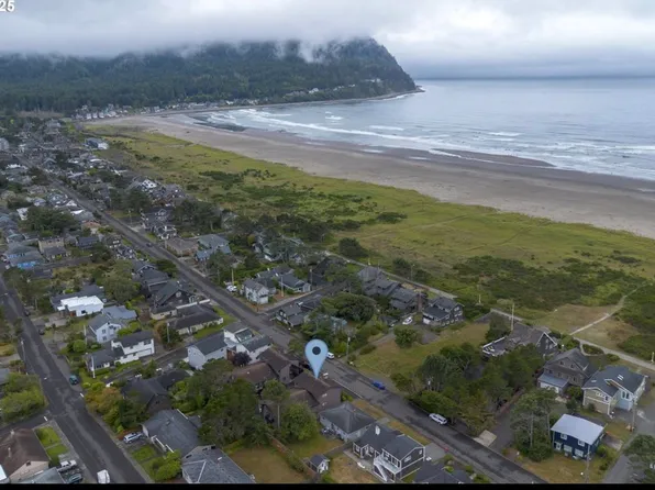 1265 S Beach Dr APT 4, Seaside, OR 97138