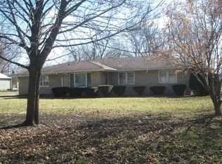 290 W Iroquois St, Sheldon, IL 60966