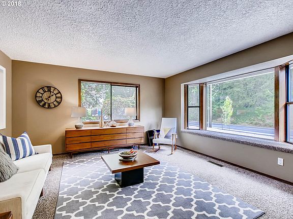 5th image of 8315 NE 88th St