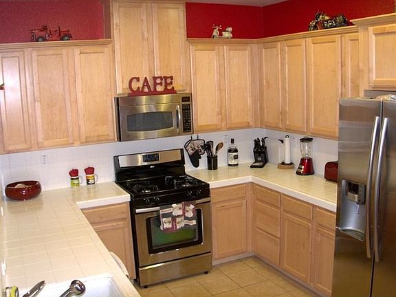 2nd image of 2554 Gooseberry Cir
