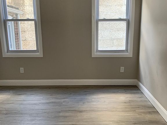 2nd image of 58 Cleremont Ave APT 2