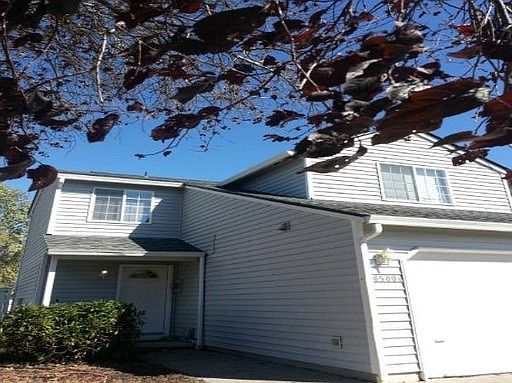 2nd image of 16500 NE 9th Way