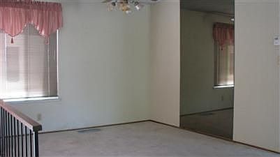 5th image of 7983 Cranmore Ct