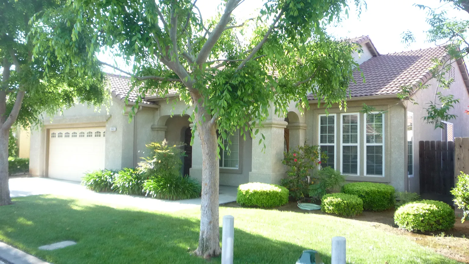 2683 E Fontana Ct photo 1