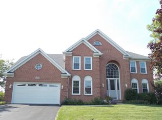 2243 Stonehaven Dr, Plainfield, IL 60586