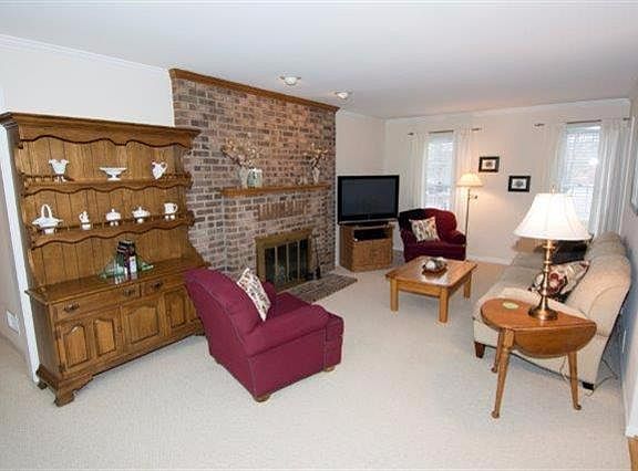 5th image of 2394 Delaware Ct