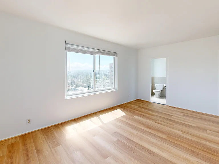 Parkmerced Apartments — Photo 92