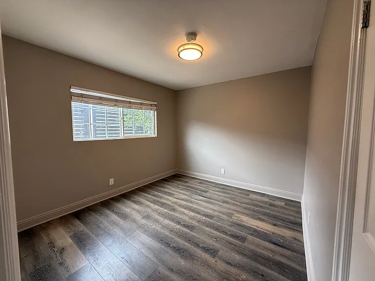 2123 S Orange Dr #4 — Photo 19