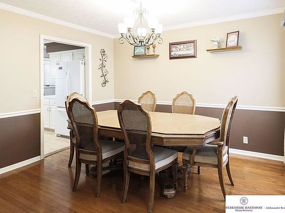 5th image of 3416 N 124th Ave