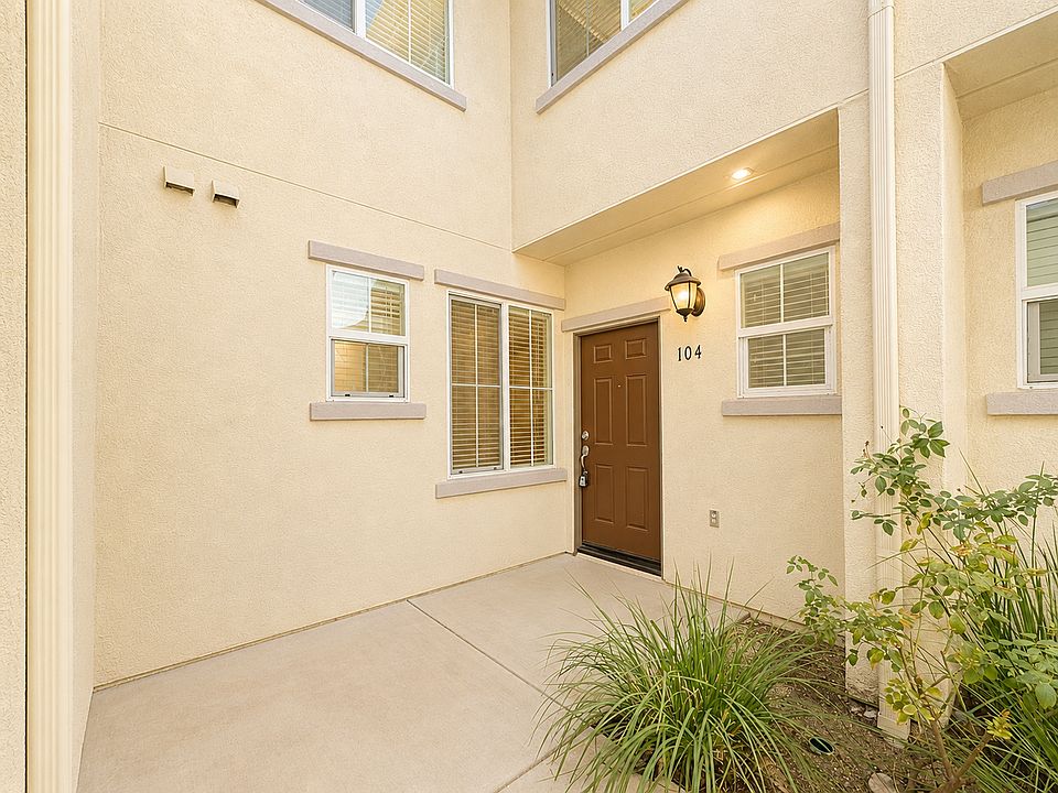 1st image of 15325 Oak Tree Dr Unit 104
