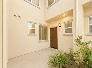 15325 Oak Tree Dr Unit 104, Lake Elsinore, CA 92532