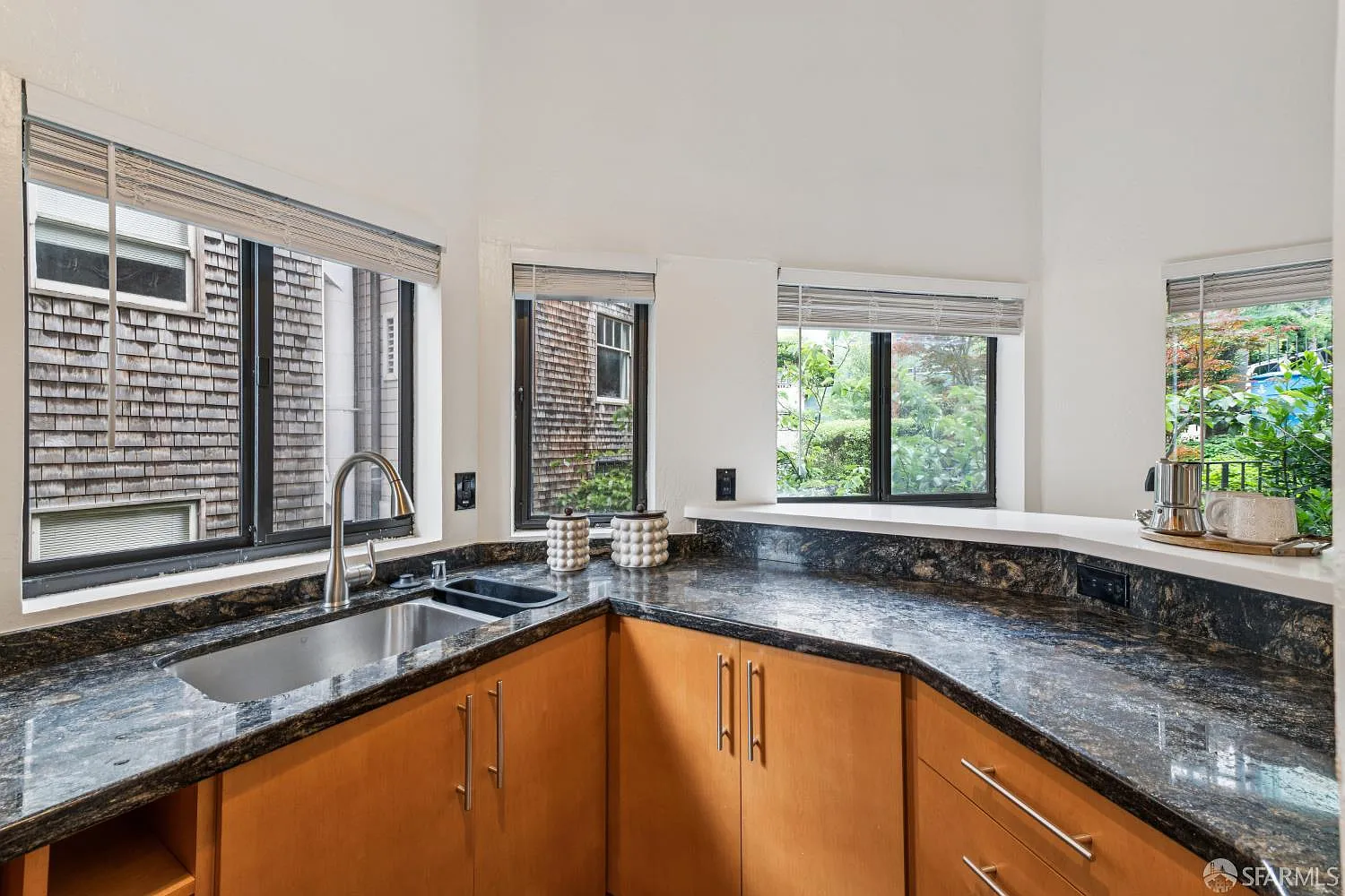 2 Fallon Pl APT 48 - Photo 6