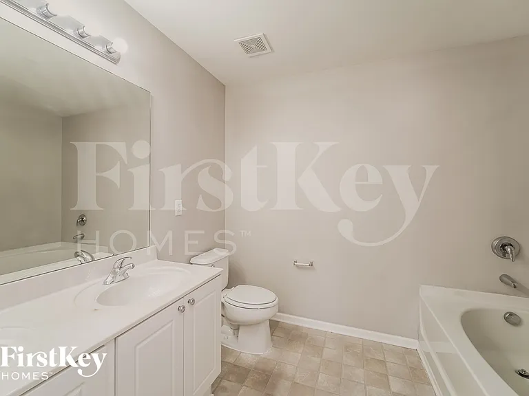 2553 Mulberry Pond Dr — Photo 12