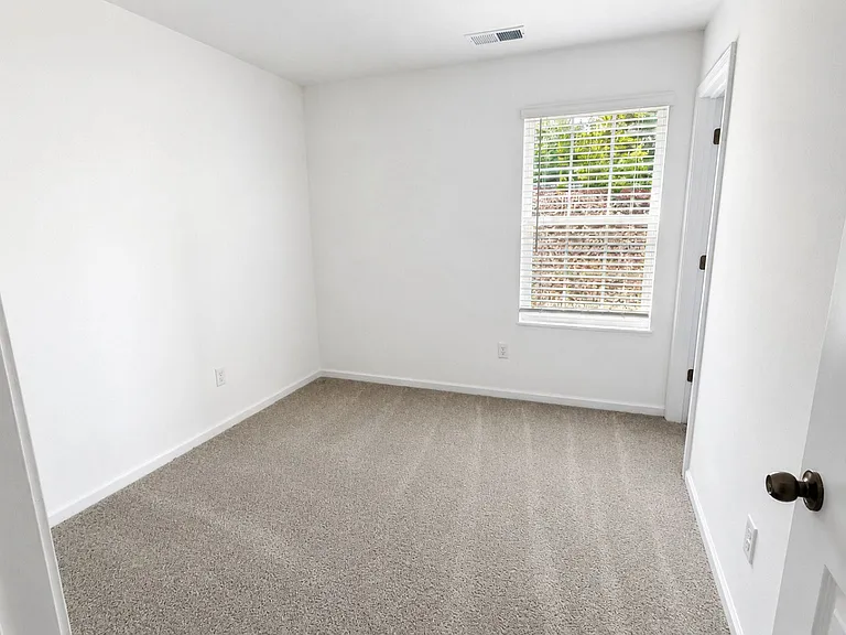 20020 Faithwood Ct — Photo 13