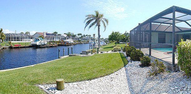 On Canal Waterway with Pool/Spa