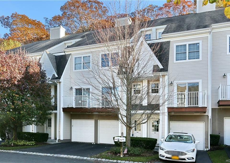 1st image of 100 Crystal Hill Dr