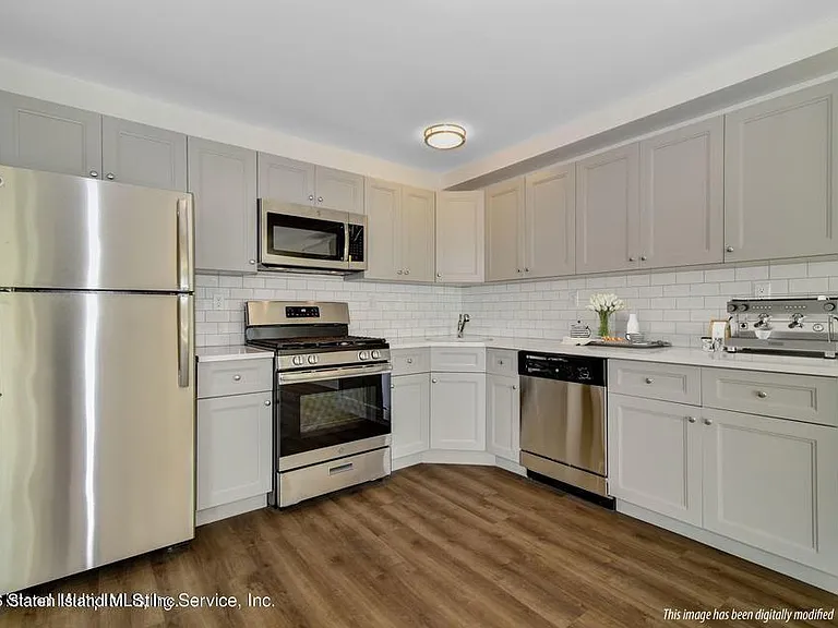 15 Highland Ave #2B — Photo 5