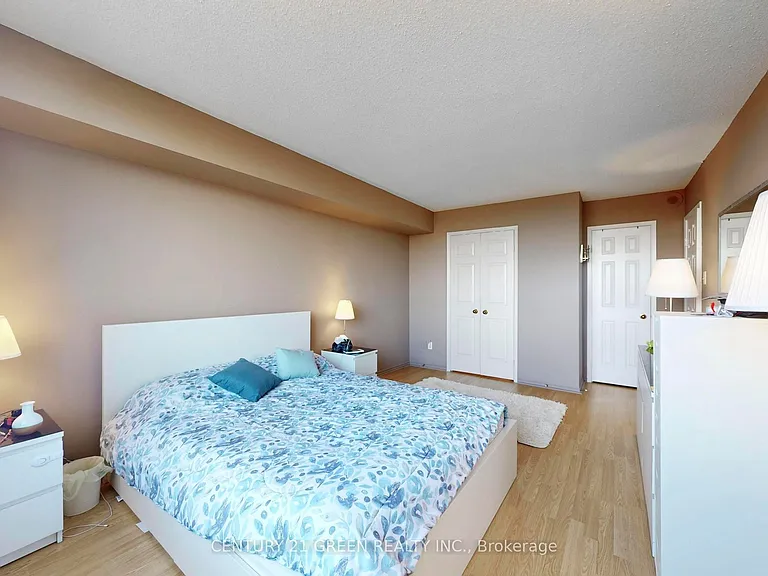 310 Mill St S #712 — Photo 26