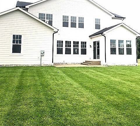3rd image of 11312 Cedar Crest Dr