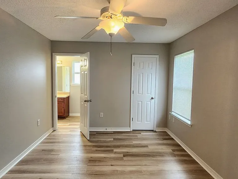 1732 Abbey Loop — Photo 30