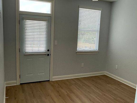 5th image of 3416-3418 3rd St #3416