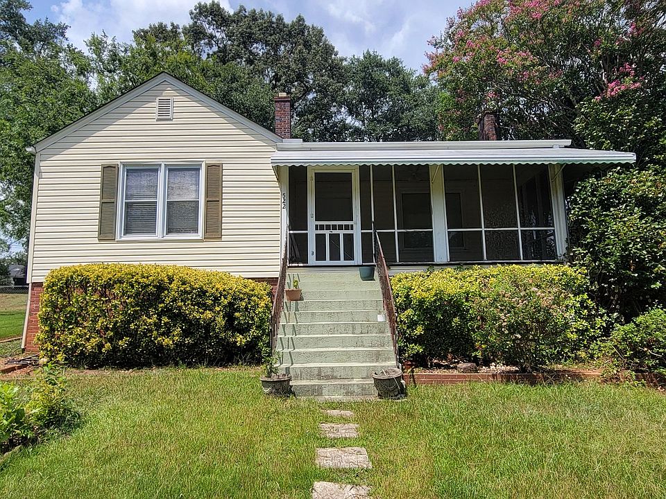 1st image of 522 Grove Rd
