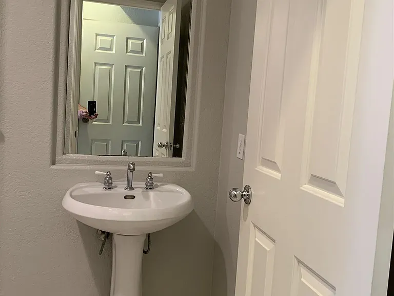 16134 Avenida Venusto #2 — Photo 20