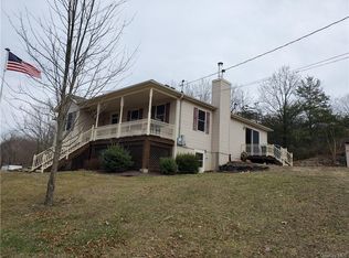 69 Hudson St, Chester, NY 10918