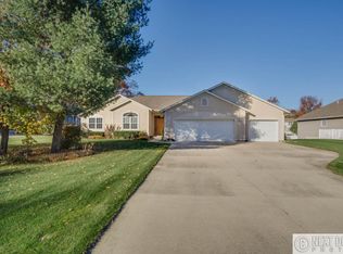 16137 Scenic Trl, Spring Lake, MI 49456