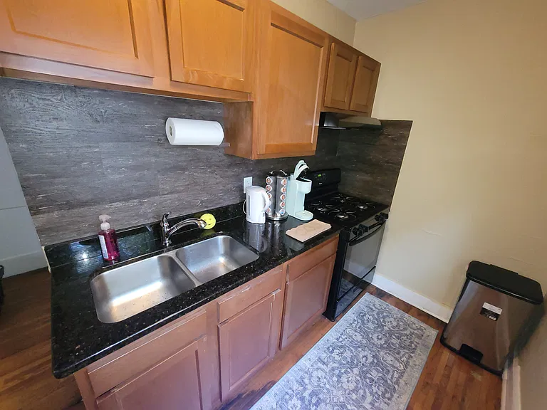 1663 Sherburne Ave #2 — Photo 7