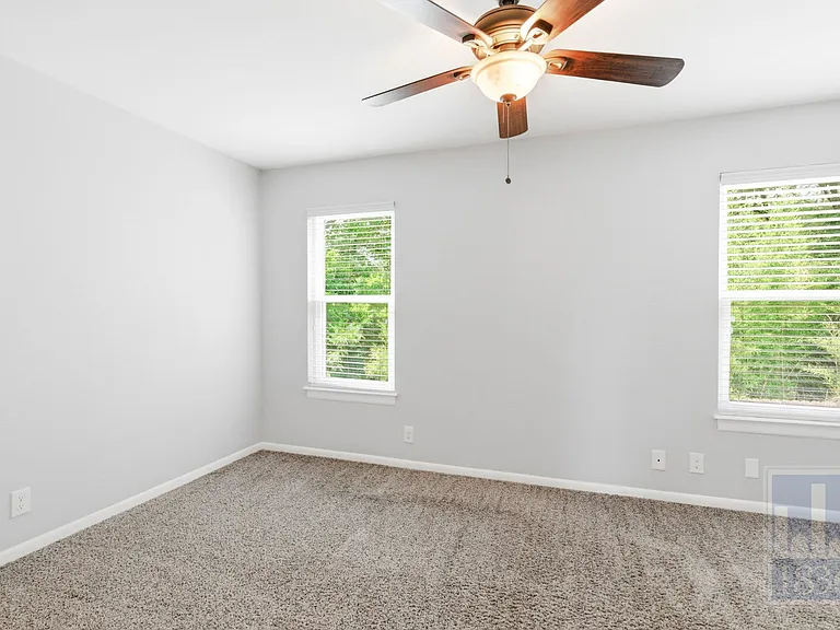 8108 Hood Cir #B — Photo 11
