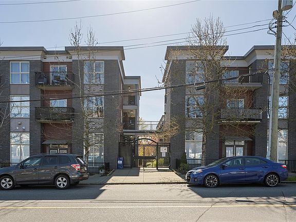 2nd image of 555 Franklyn St #310