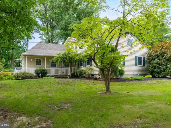 360 Beech Ave, Woodbury Heights, NJ 08097