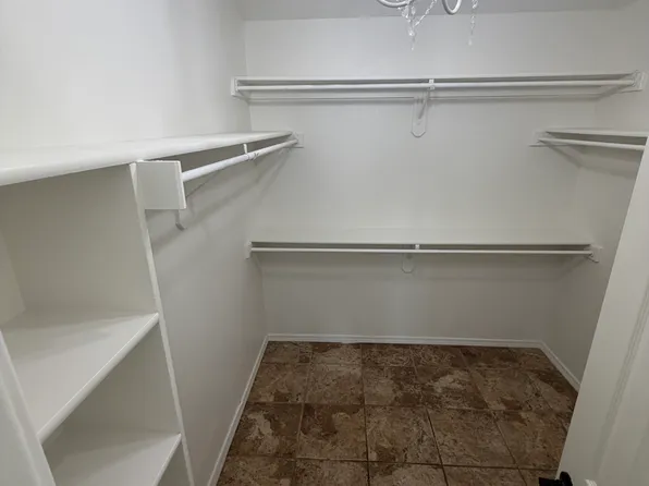 4022 Wiltshire Dr, Garland, TX 75043